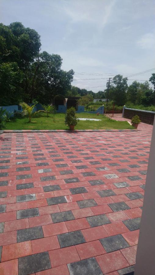7Th Heaven Kannur Chakkarakkal Exterior photo