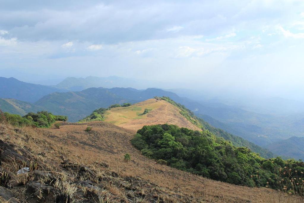 7Th Heaven Kannur Chakkarakkal Exterior photo